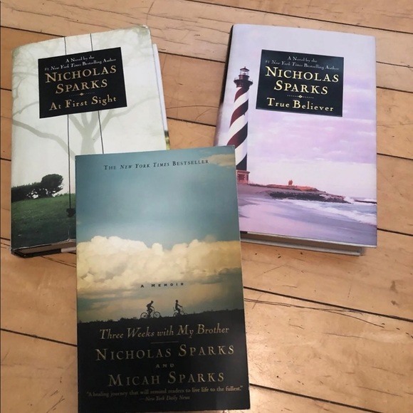 Nicolas Sparks books - set - EUC